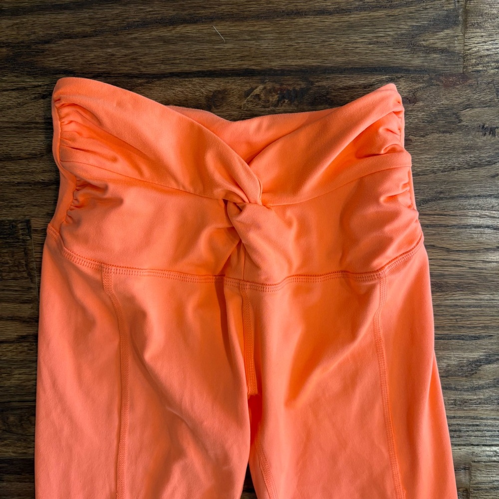 Free People/FP Movement Breathe Deeper Leggings Neon Orange Tangerine XS - Picture 5 of 7